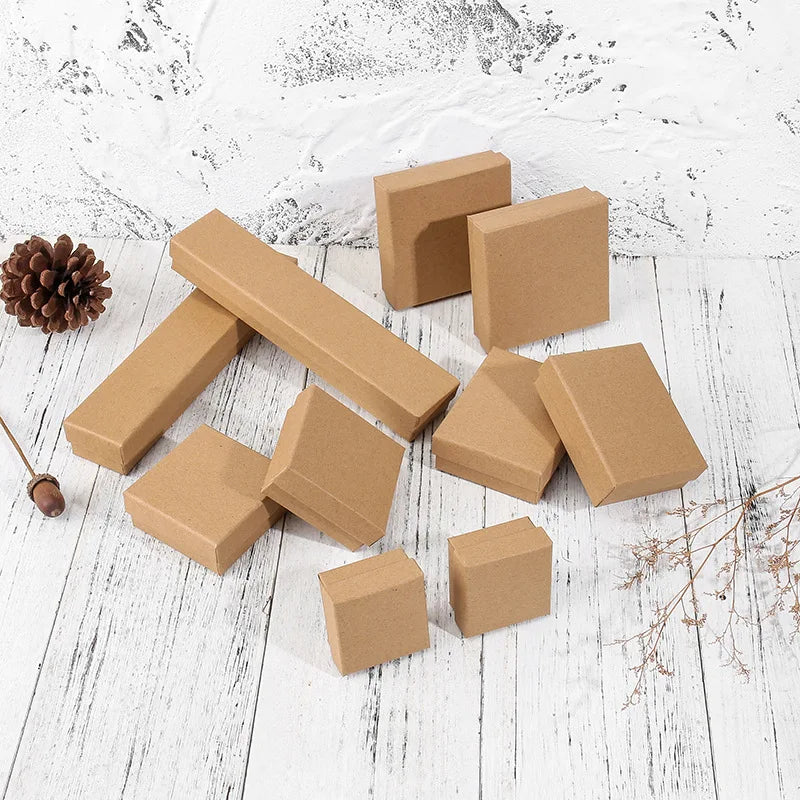 50pcs Black White Brown Kraft Paper Jewelry Gift Box Luxury Cardboard 7x9x3cm Bracelets Earrings Rings Necklaces Packaging Boxes