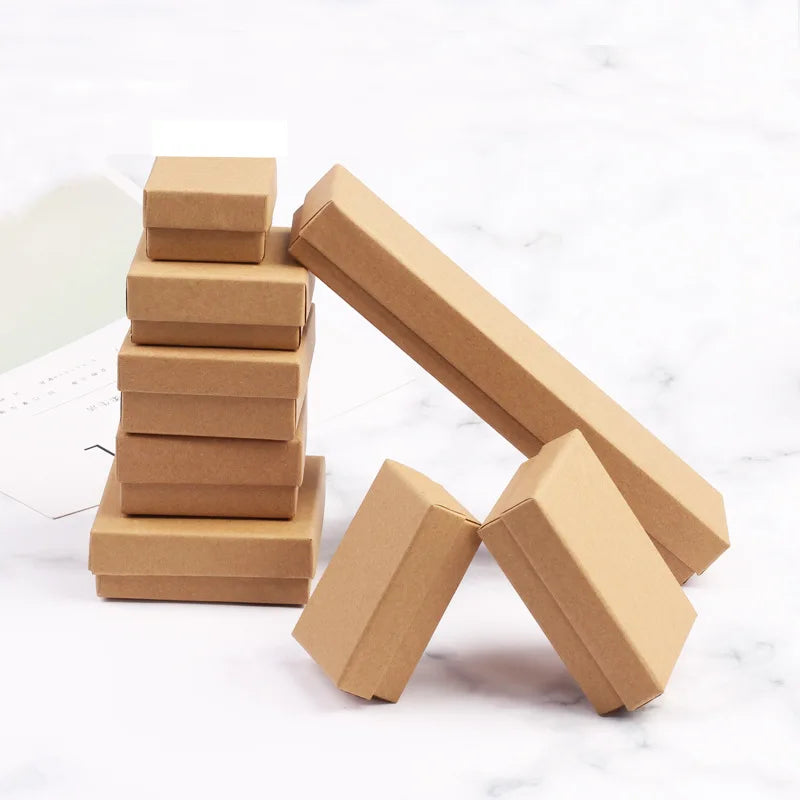 50pcs Black White Brown Kraft Paper Jewelry Gift Box Luxury Cardboard 7x9x3cm Bracelets Earrings Rings Necklaces Packaging Boxes