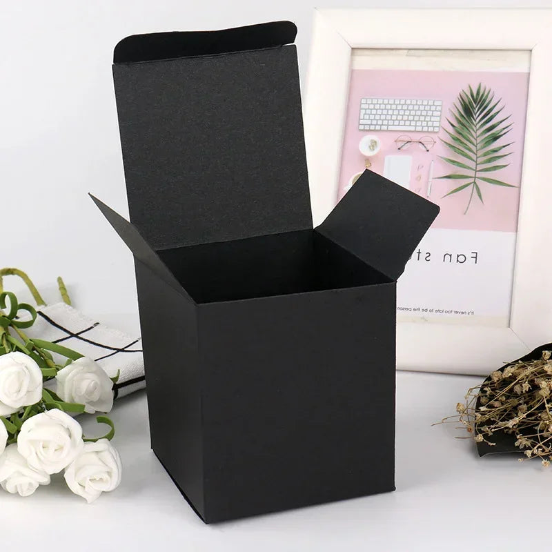 20/50pcs Square Folding Kraft Paper Box Black White cardboard Box for Packaging Candle Gift Box For wedding Party favor candy