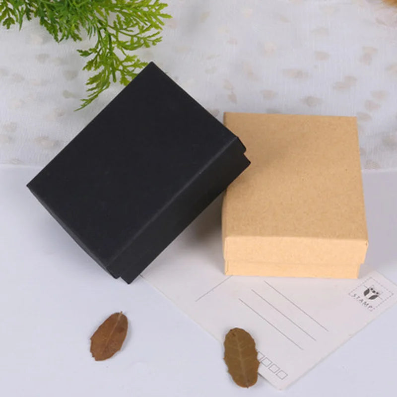 50pcs Black White Brown Kraft Paper Jewelry Gift Box Luxury Cardboard 7x9x3cm Bracelets Earrings Rings Necklaces Packaging Boxes