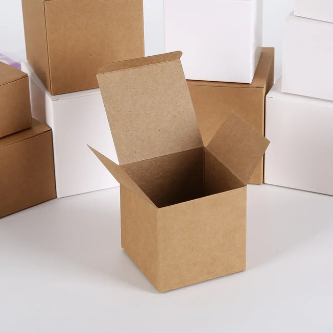 20/50pcs Square Folding Kraft Paper Box Black White cardboard Box for Packaging Candle Gift Box For wedding Party favor candy